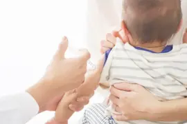 Aşı Sonrası Bebeklerde Görülen Normal ve Anormal Tepkiler