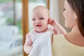 Bebeklerde Orta Kulak İltihabı Neden Olur? Ne Zaman Doktora Gidilmeli?